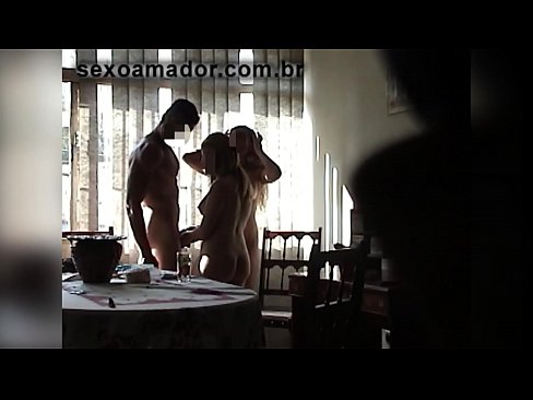 ❤️ L'amichi sessu invitanu un omu gigante è un trio cun ellu Video sessu à porn co.tengkuangzhong.top ❤